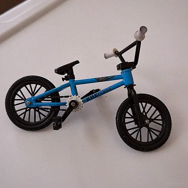 Flick Trix KHE BMX Bike Freestyle BMX Toy Blue Low Dirt Jump VIntage