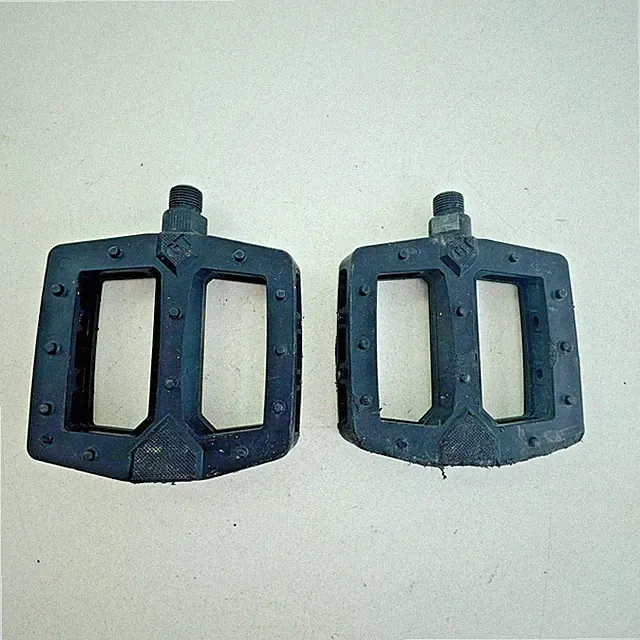 GT Platform Bike Pedals Pair Black Plastic BMX 9/16" MTB Flat Freestyle Bike A99